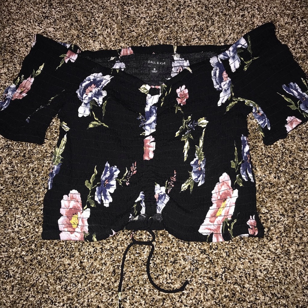 KENDALL & KYLIE Floral Crop Top